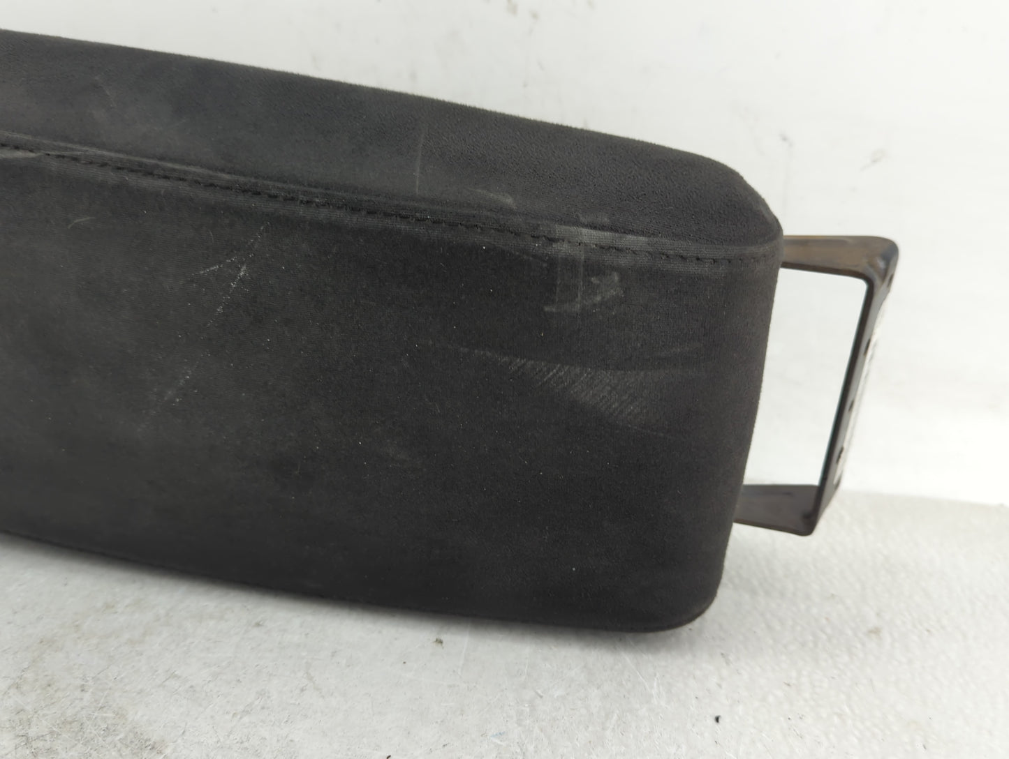 2015 Nissan Altima Center Console Armrest Cover Lid P/N:1428066XLA Fits OEM Used Auto Parts - Oemusedautoparts1.com