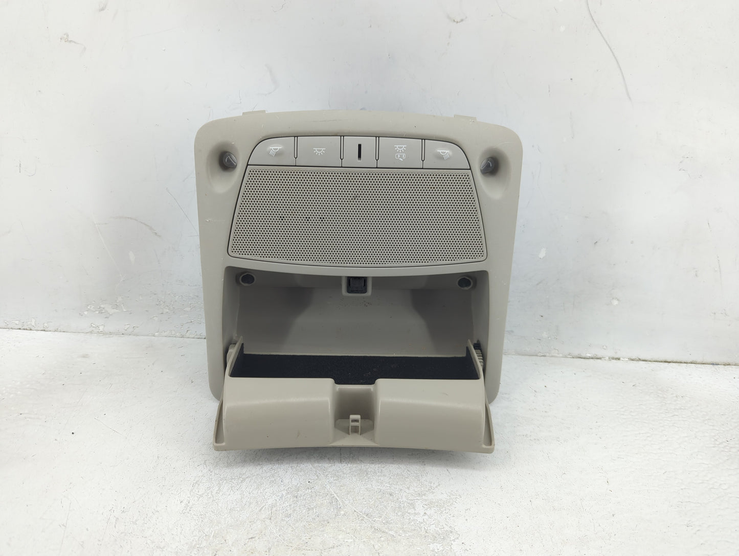 2015 Nissan Altima Overhead Roof Console - Oemusedautoparts1.com