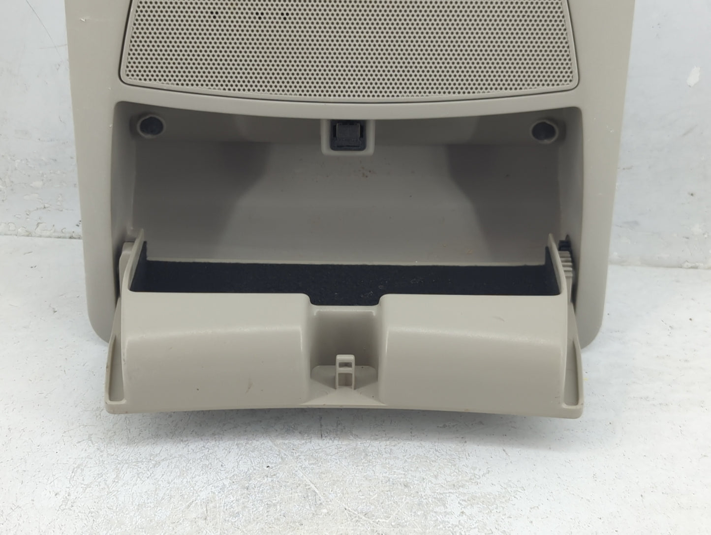 2015 Nissan Altima Overhead Roof Console - Oemusedautoparts1.com