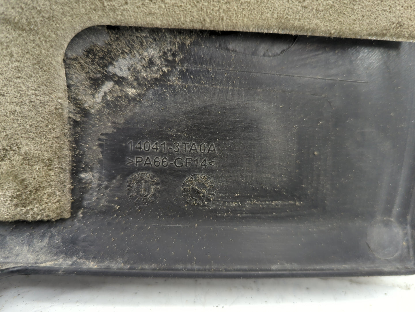 2015 Nissan Altima Engine Cover - Oemusedautoparts1.com