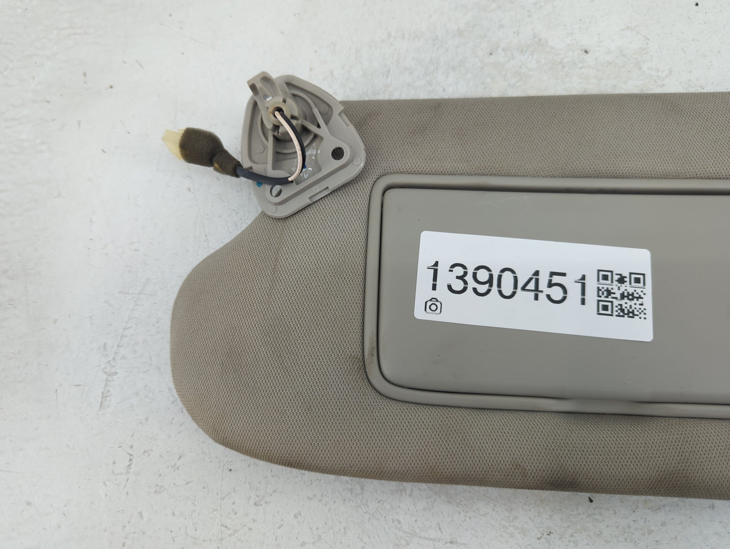 2013-2018 Nissan Altima Sun Visor Shade Replacement Driver Left Mirror Fits Fits 2013 2014 2015 2016 2017 2018 OEM Used Auto