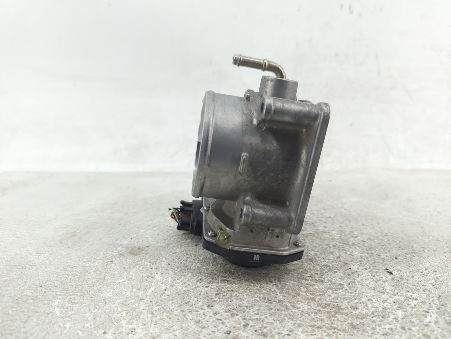 2013-2018 Nissan Altima Throttle Body P/N:3TA60-01 A Fits Fits 2013 2014 2015 2016 2017 2018 2019 2020 OEM Used Auto Parts -