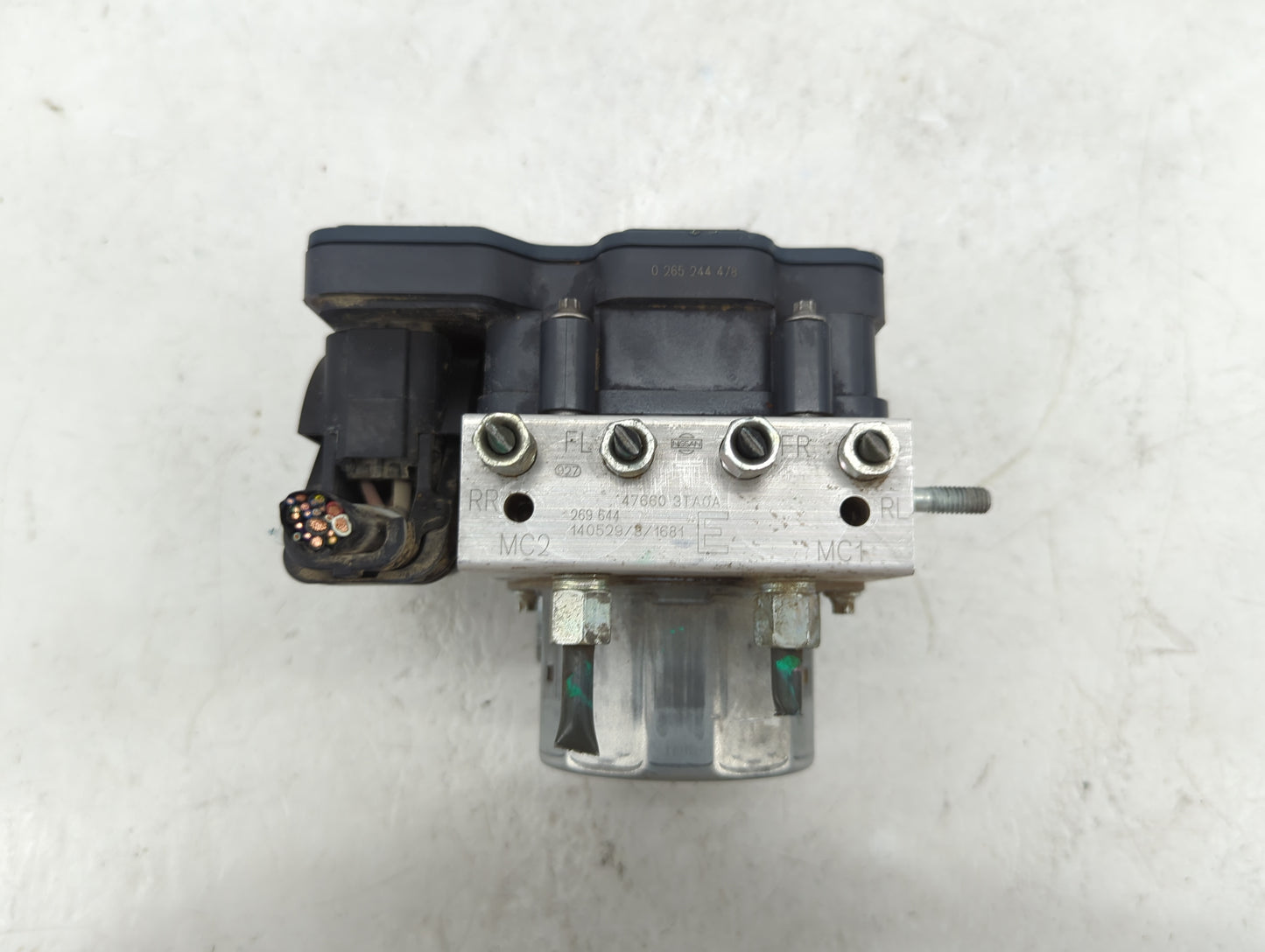2013-2015 Nissan Altima ABS Pump Control Module Replacement P/N:0265956096 2265106455, 0265956165 Fits Fits 2013 2014 2015 O