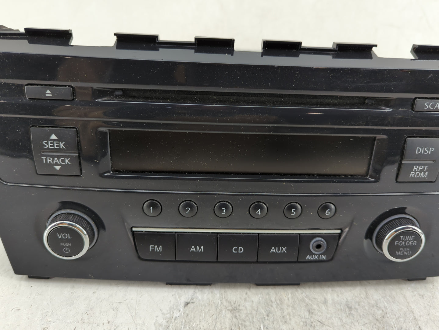 2013-2015 Nissan Altima Radio AM FM Cd Player Receiver Replacement P/N:28185 3TB0G Fits Fits 2013 2014 2015 OEM Used Auto Pa