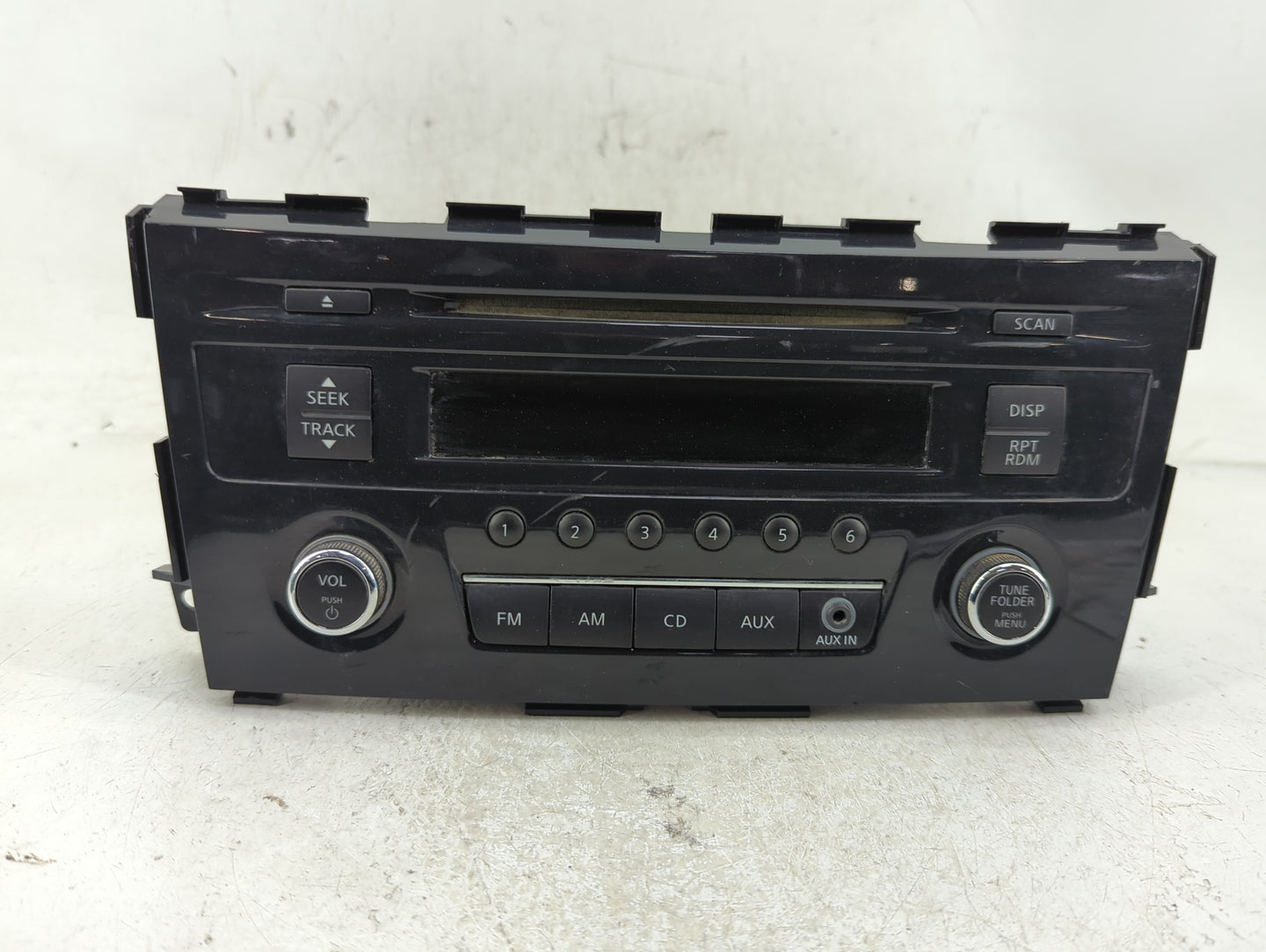2013-2015 Nissan Altima Radio AM FM Cd Player Receiver Replacement P/N:28185 3TB0G Fits Fits 2013 2014 2015 OEM Used Auto Pa