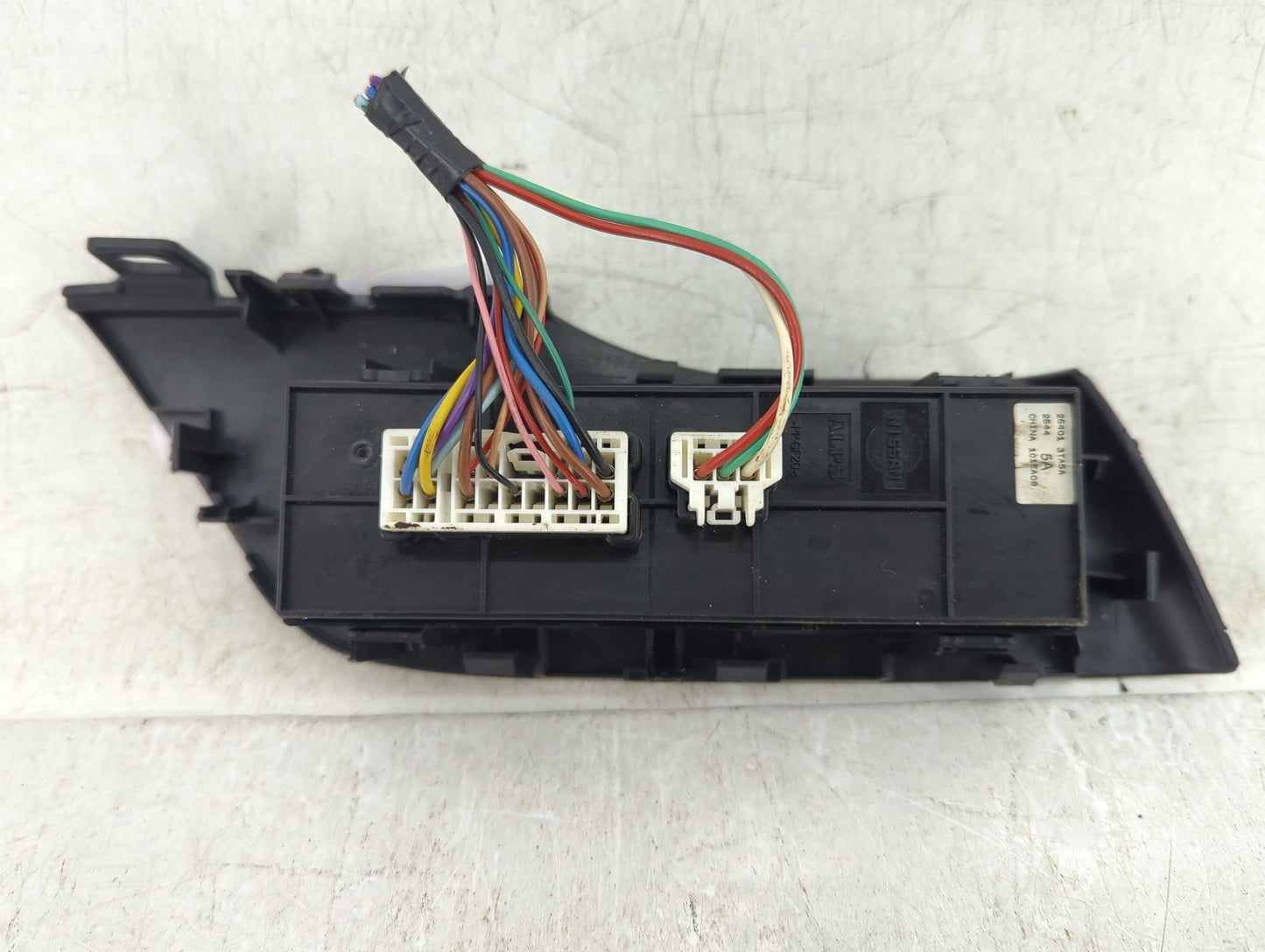 2013-2018 Nissan Altima Master Power Window Switch Replacement Driver Side Left P/N:25401 3TA5A Fits OEM Used Auto Parts - O