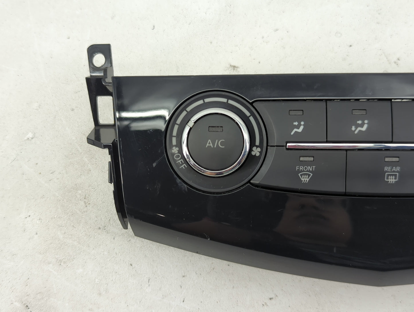 2015 Nissan Altima Climate Control Module Temperature AC/Heater Replacement Fits OEM Used Auto Parts - Oemusedautoparts1.com