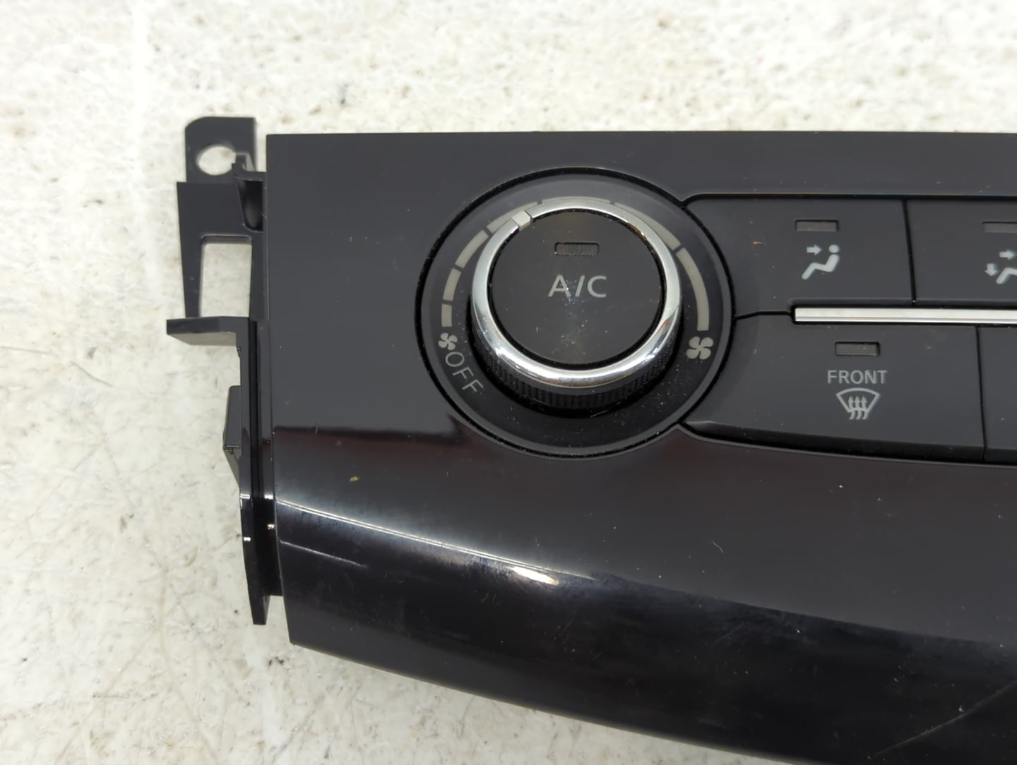 2015 Nissan Altima Climate Control Module Temperature AC/Heater Replacement Fits OEM Used Auto Parts - Oemusedautoparts1.com