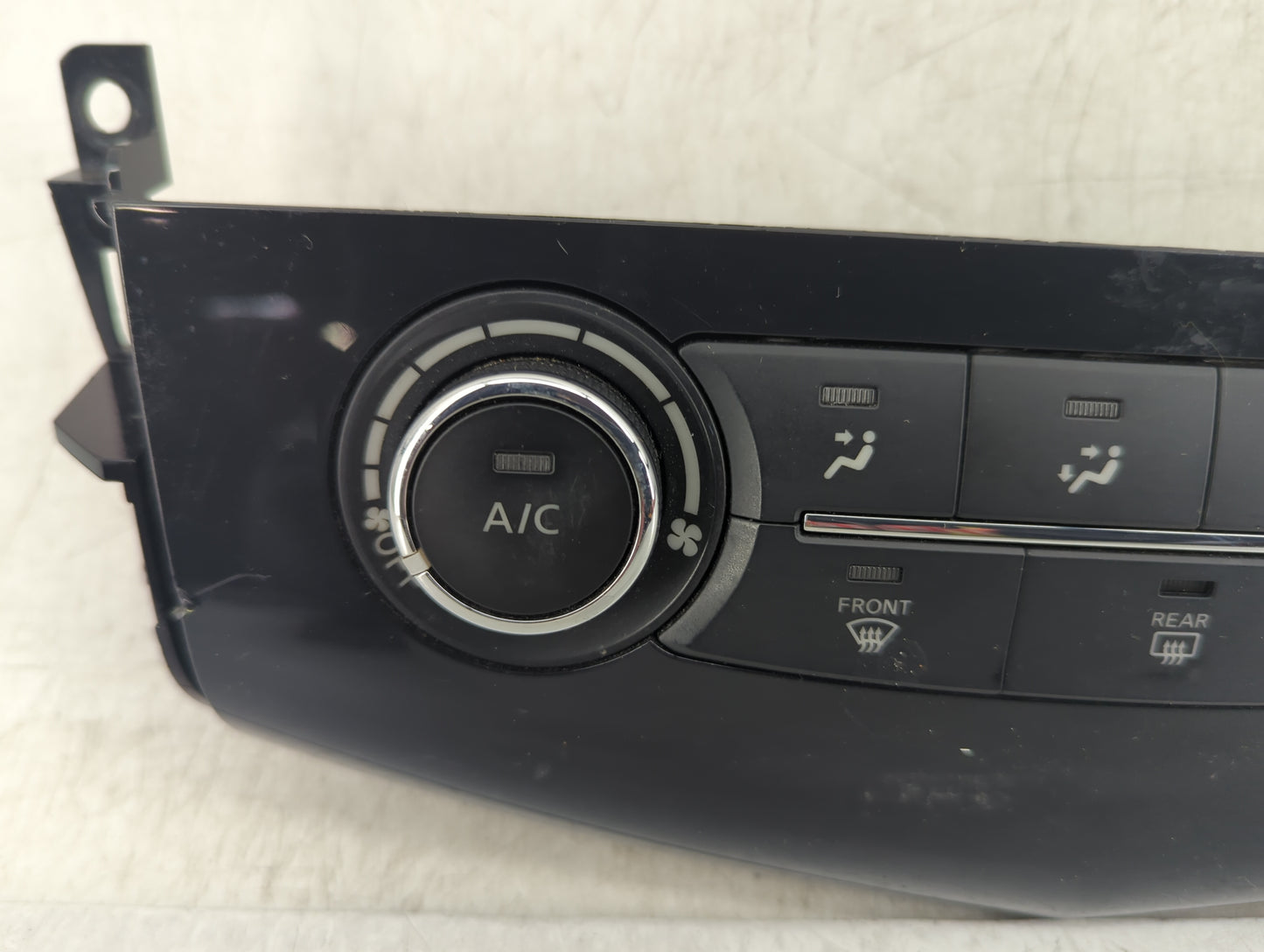 2015-2015 Nissan Altima Ac Heater Climate Control Temperature Oem - Oemusedautoparts1.com