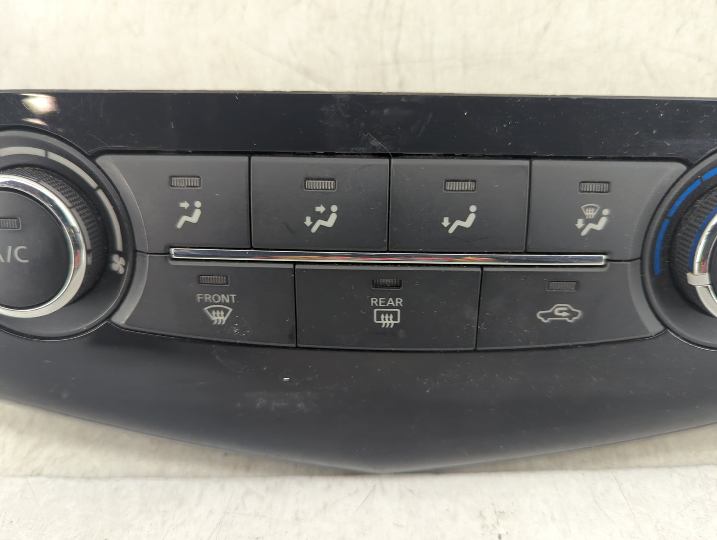 2015-2015 Nissan Altima Ac Heater Climate Control Temperature Oem - Oemusedautoparts1.com