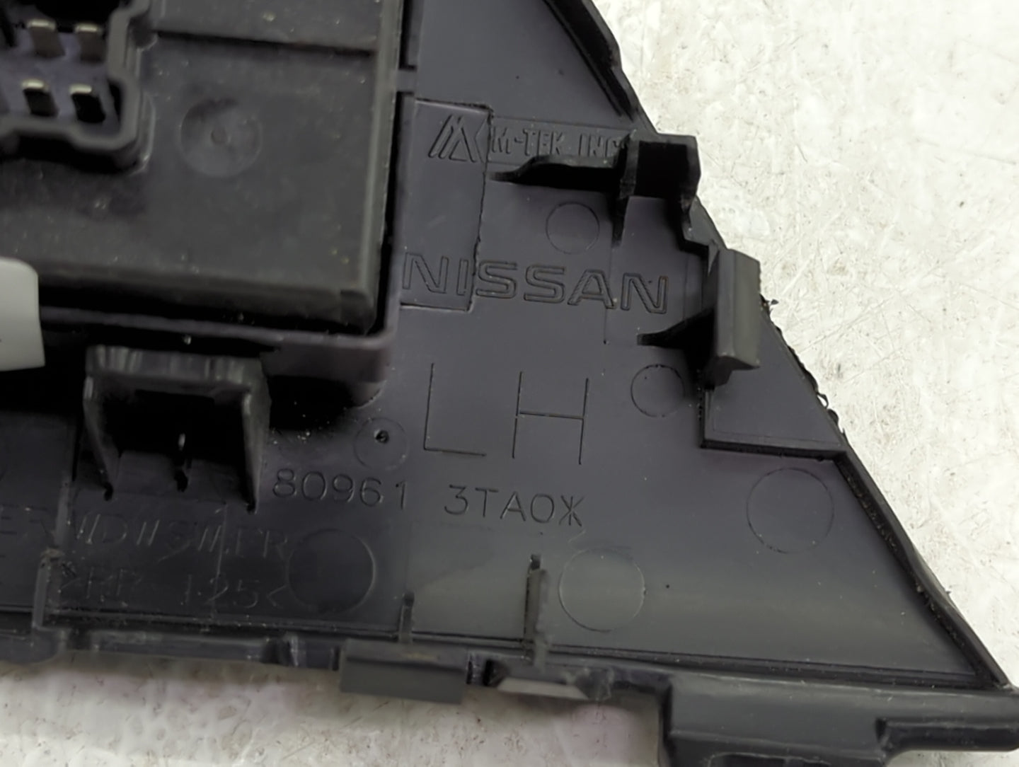 2013-2018 Nissan Altima Master Power Window Switch Replacement Driver Side Left P/N:80961 3TA0 Fits OEM Used Auto Parts - Oe