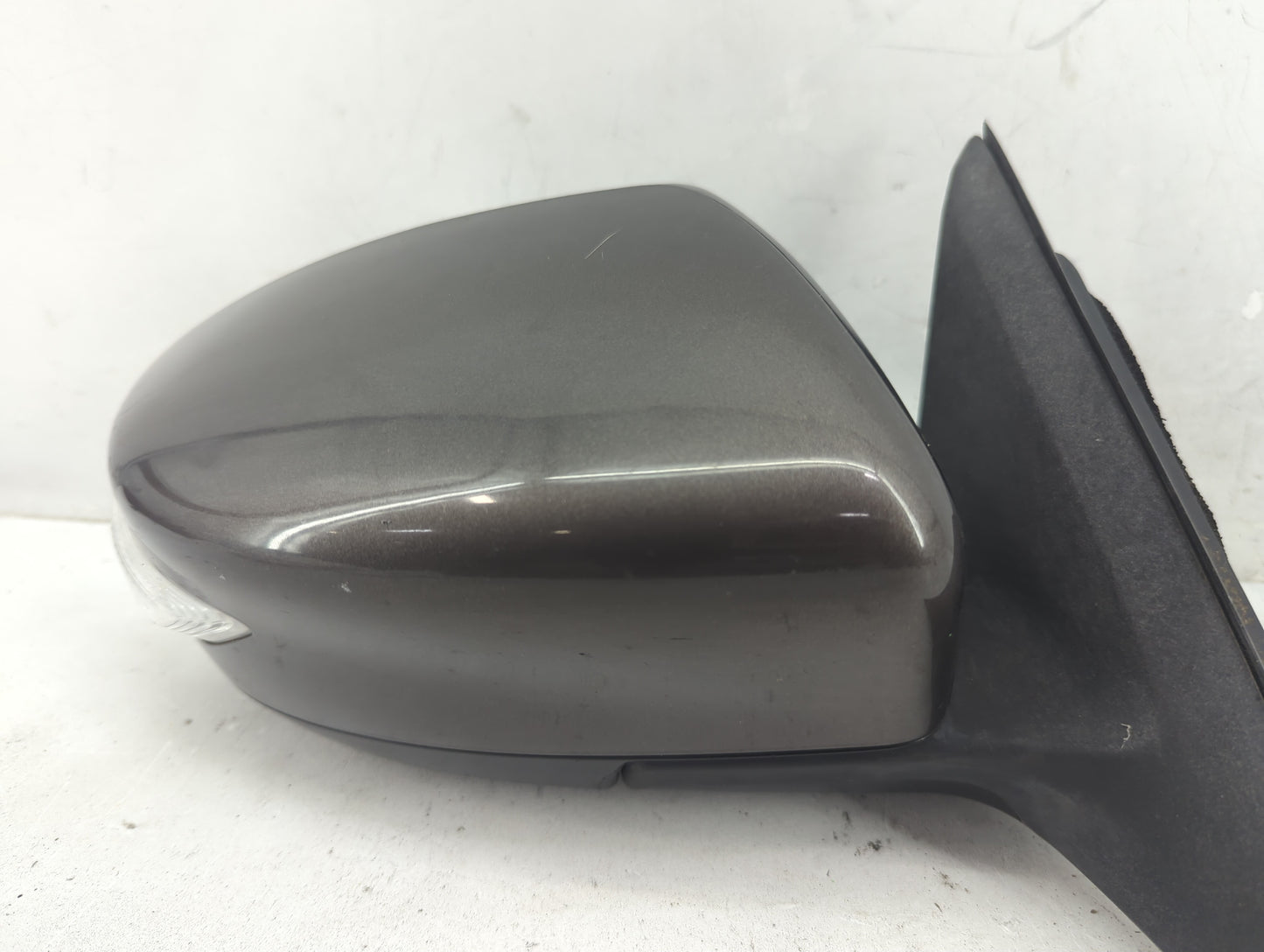2013-2018 Nissan Altima Passenger Side View Mirror - Right Door Mirror OEM Used - Oemusedautoparts1.com