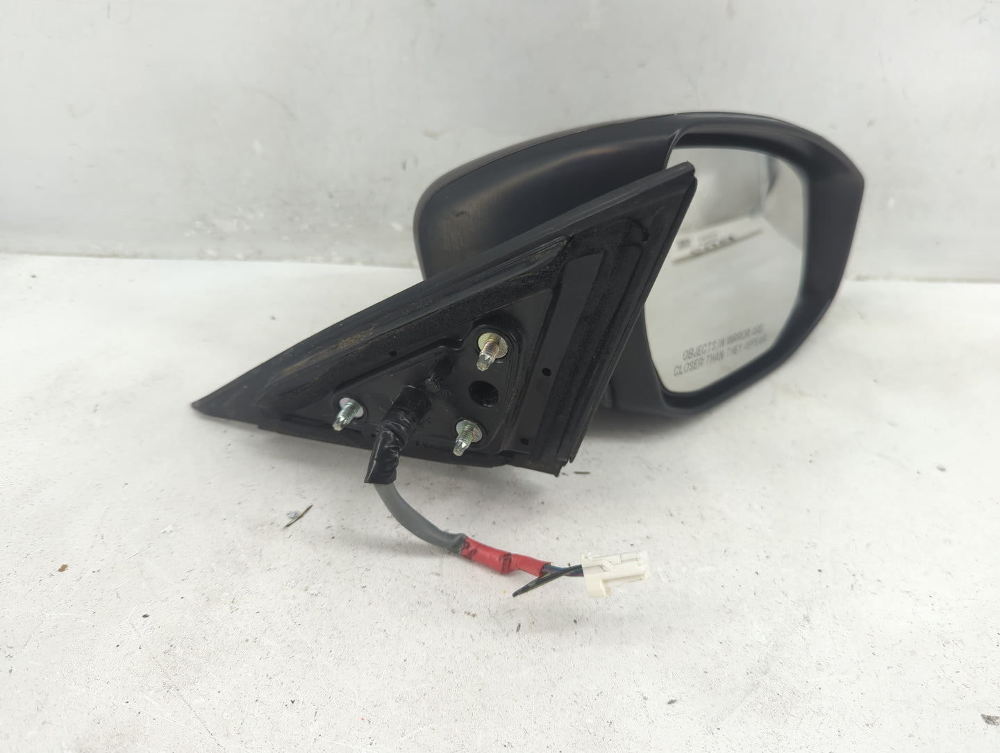 2013-2018 Nissan Altima Passenger Side View Mirror - Right Door Mirror OEM Used - Oemusedautoparts1.com