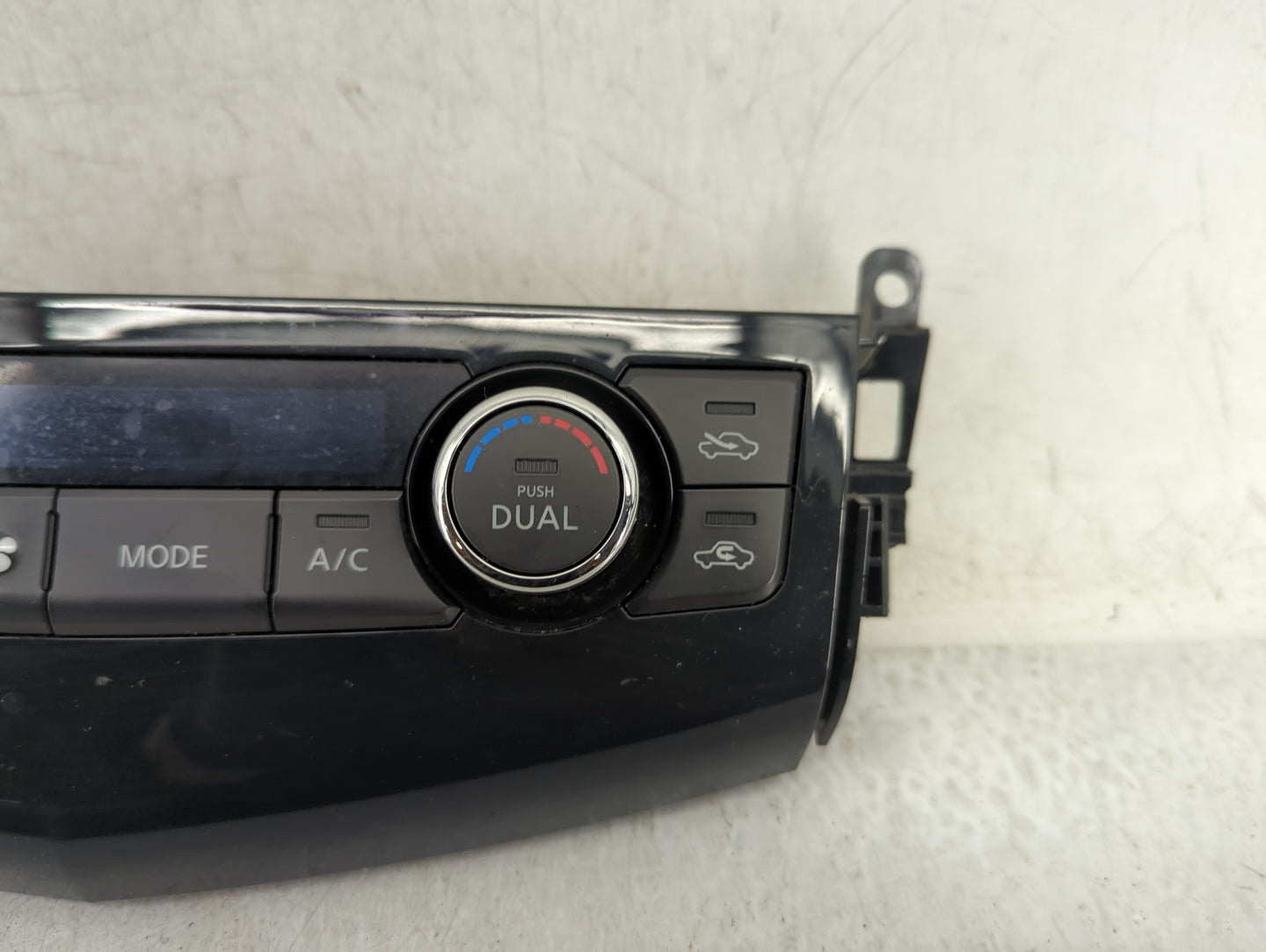 2013-2015 Nissan Altima Ac Heater Climate Control 27500 9hp0a - Oemusedautoparts1.com