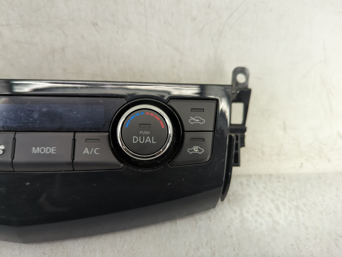 2013-2015 Nissan Altima Ac Heater Climate Control 27500 9hp0a - Oemusedautoparts1.com