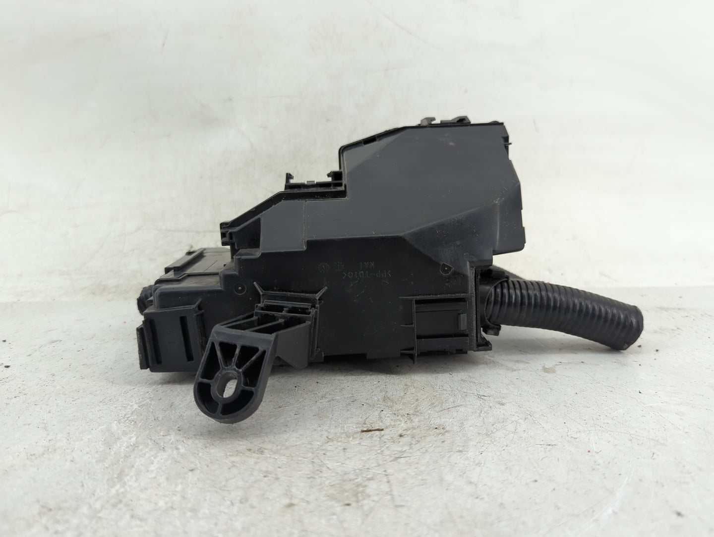 2015 Nissan Altima Fusebox Fuse Box Panel Relay Module Fits OEM Used Auto Parts - Oemusedautoparts1.com