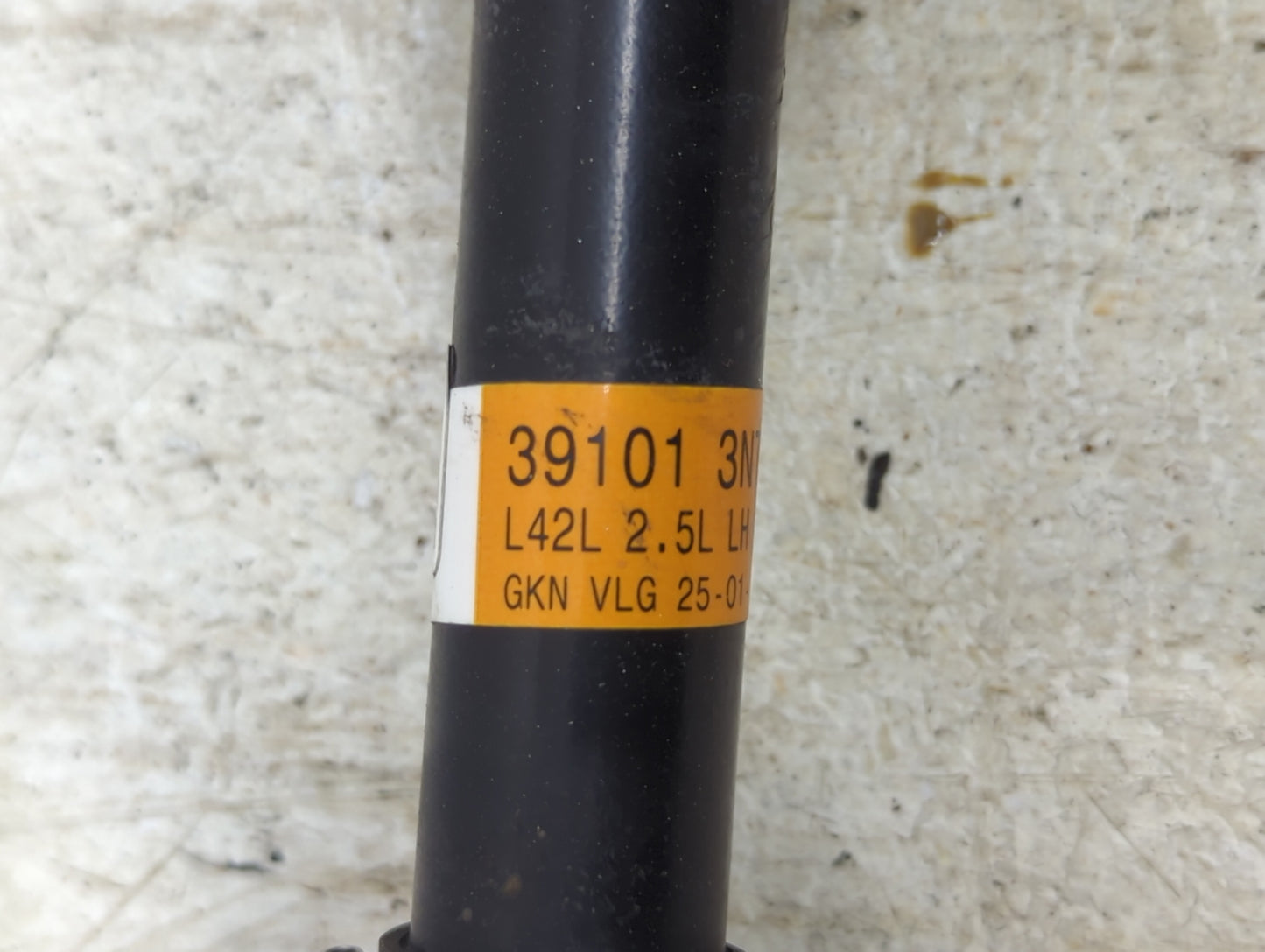 2013-2018 Nissan Altima Axle Shaft Front Driver Cv C/v - Oemusedautoparts1.com