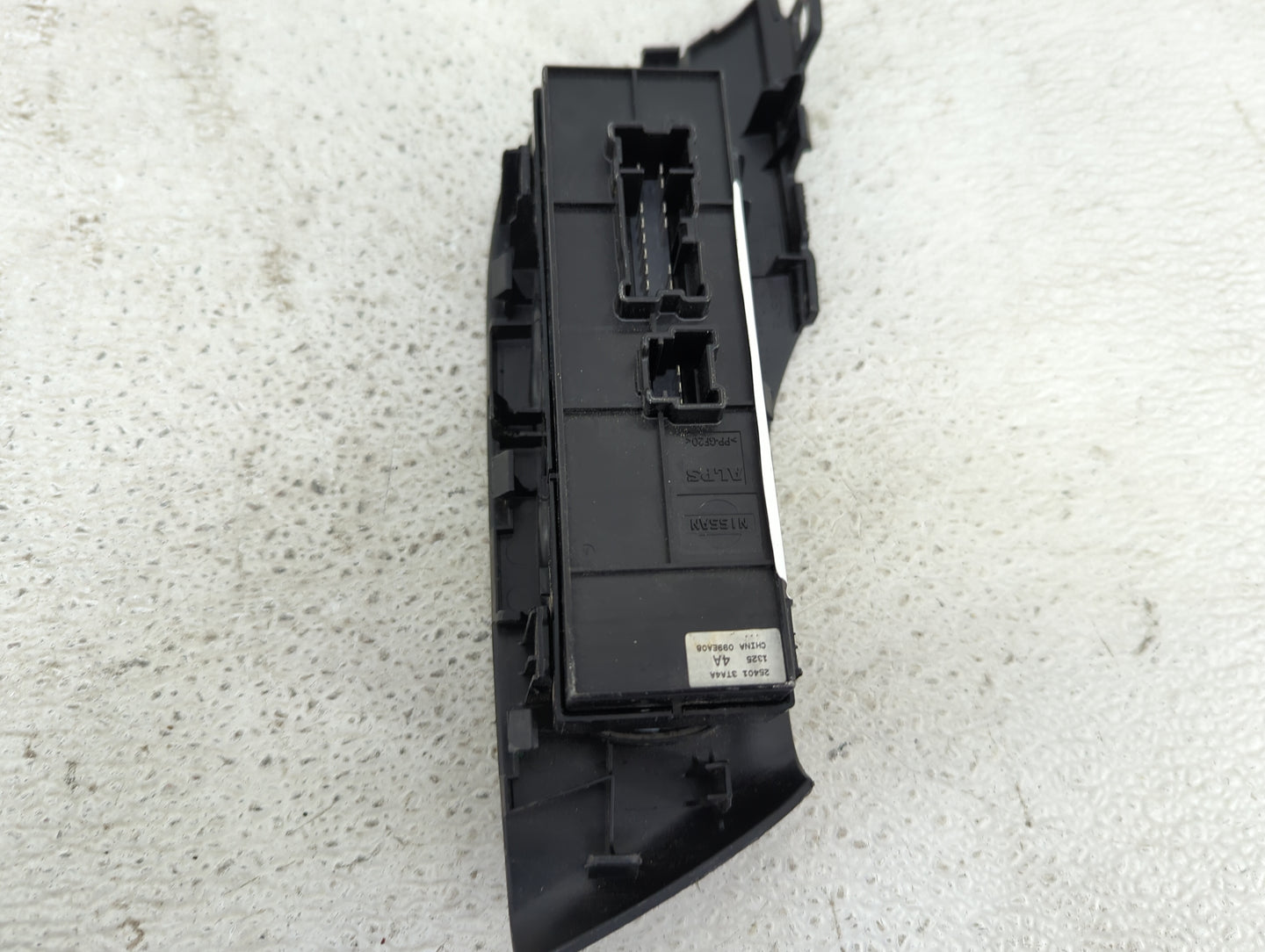 2013-2018 Nissan Altima Master Power Window Switch Replacement Driver Side Left P/N:25401 3TA4A Fits OEM Used Auto Parts - O