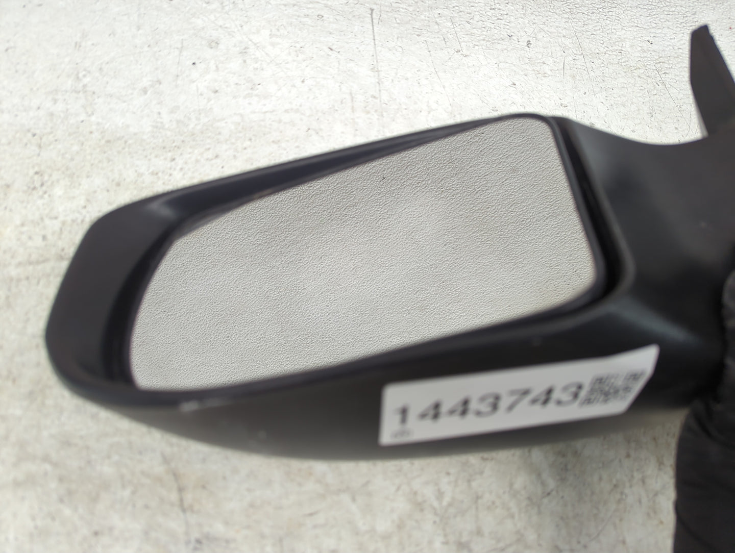 2013-2018 Nissan Altima Driver Side View Mirror - Left Door Mirror OEM Used - Oemusedautoparts1.com
