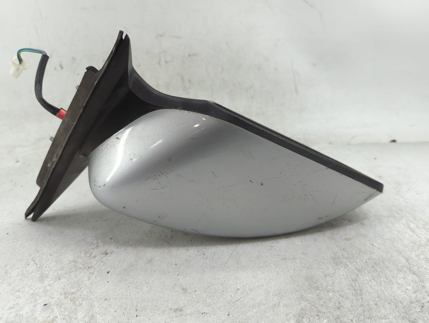 2013-2018 Nissan Altima Driver Side View Mirror - Left Door Mirror OEM Used - Oemusedautoparts1.com