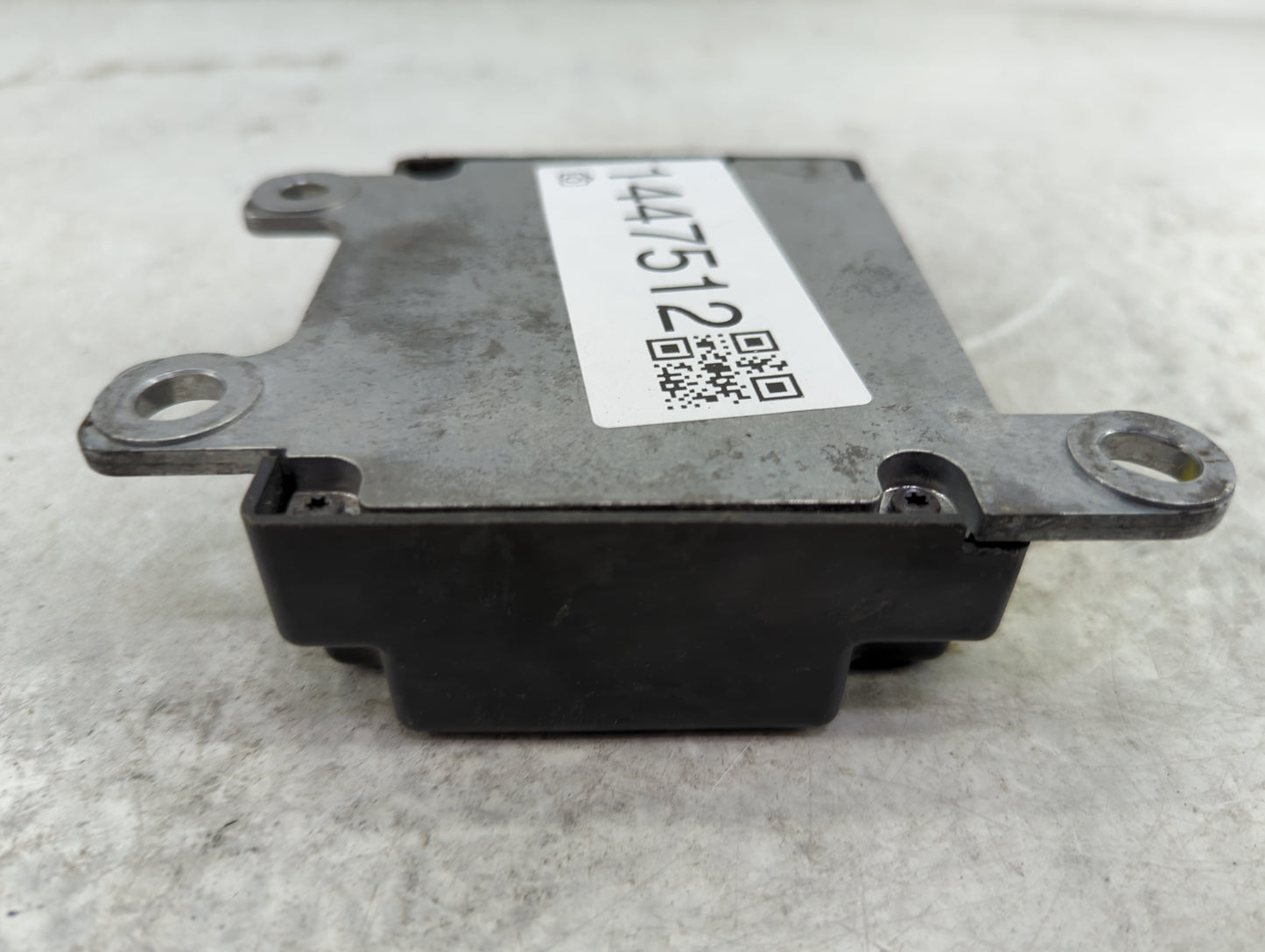 2015-2015 Nissan Altima Safety Restraint Srs Airbag Control Module - Oemusedautoparts1.com