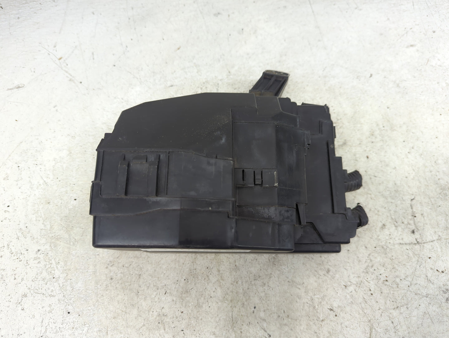 2015 Nissan Altima Fusebox Fuse Box Panel Relay Module Fits OEM Used Auto Parts - Oemusedautoparts1.com