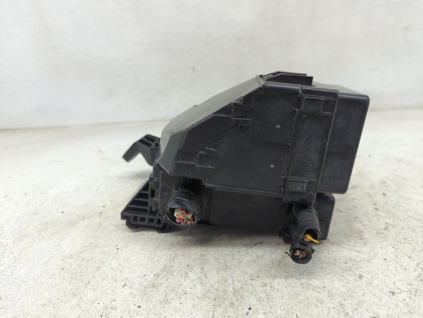 2015 Nissan Altima Fusebox Fuse Box Panel Relay Module Fits OEM Used Auto Parts - Oemusedautoparts1.com