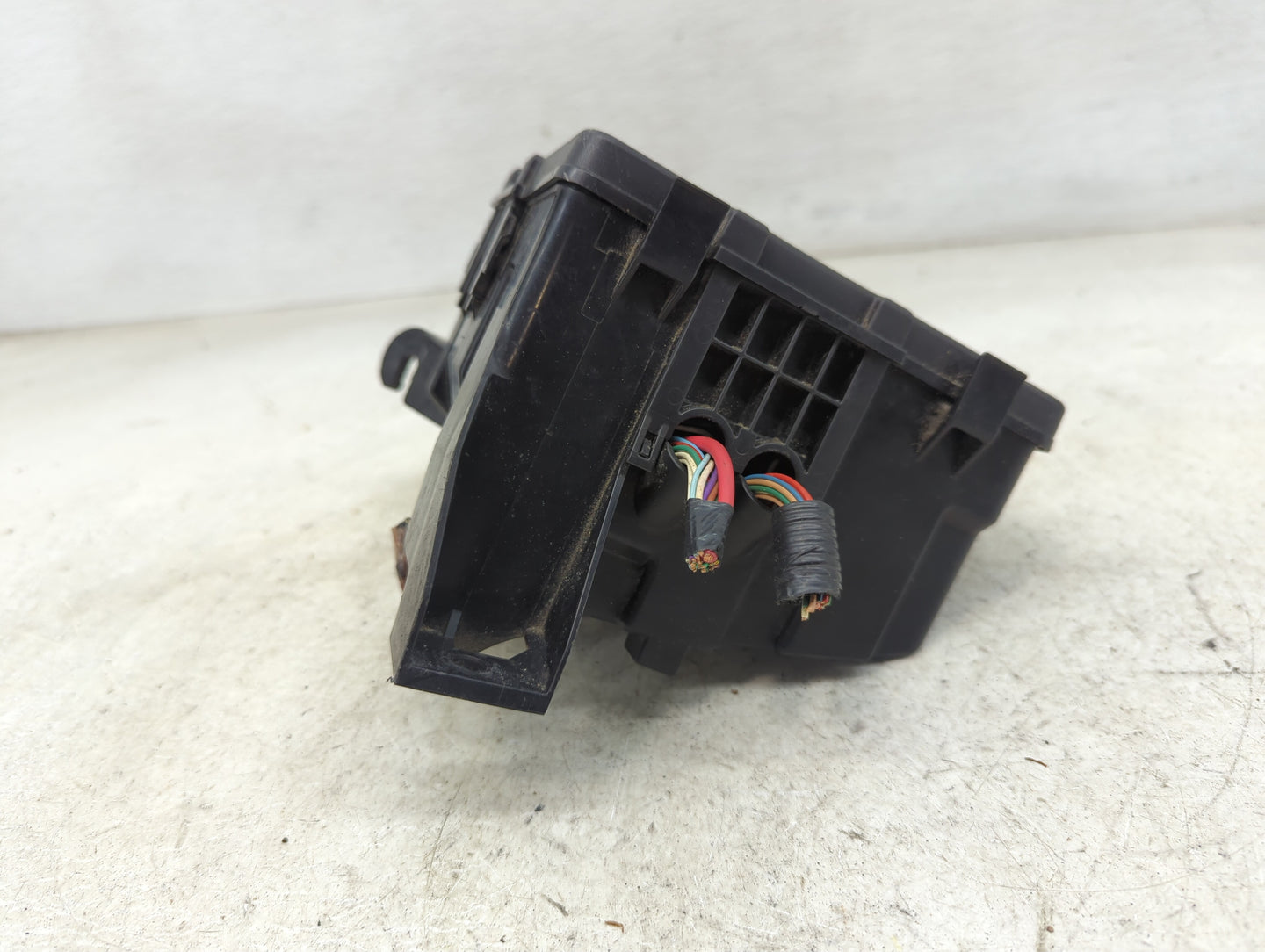 2015 Nissan Altima Fusebox Fuse Box Panel Relay Module Fits OEM Used Auto Parts - Oemusedautoparts1.com