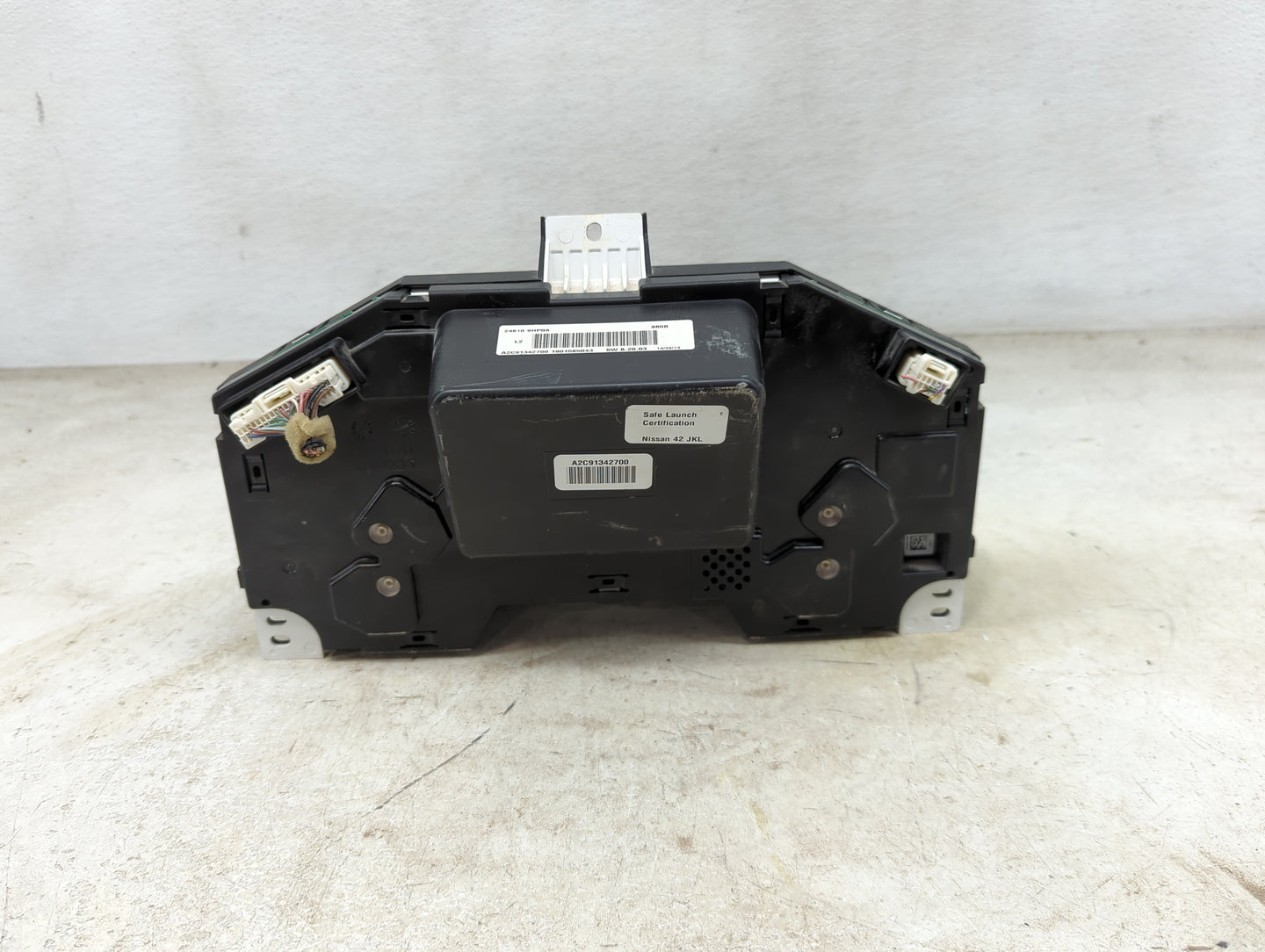2015 Nissan Altima Instrument Cluster Speedometer Gauges P/N:248109HP0A A2C91342700 Miles: Fits OEM Used Auto Parts - Oemuse