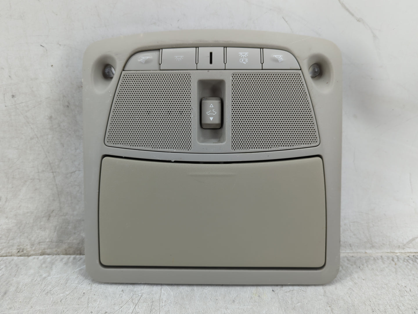 2015 Nissan Altima Overhead Roof Console - Oemusedautoparts1.com