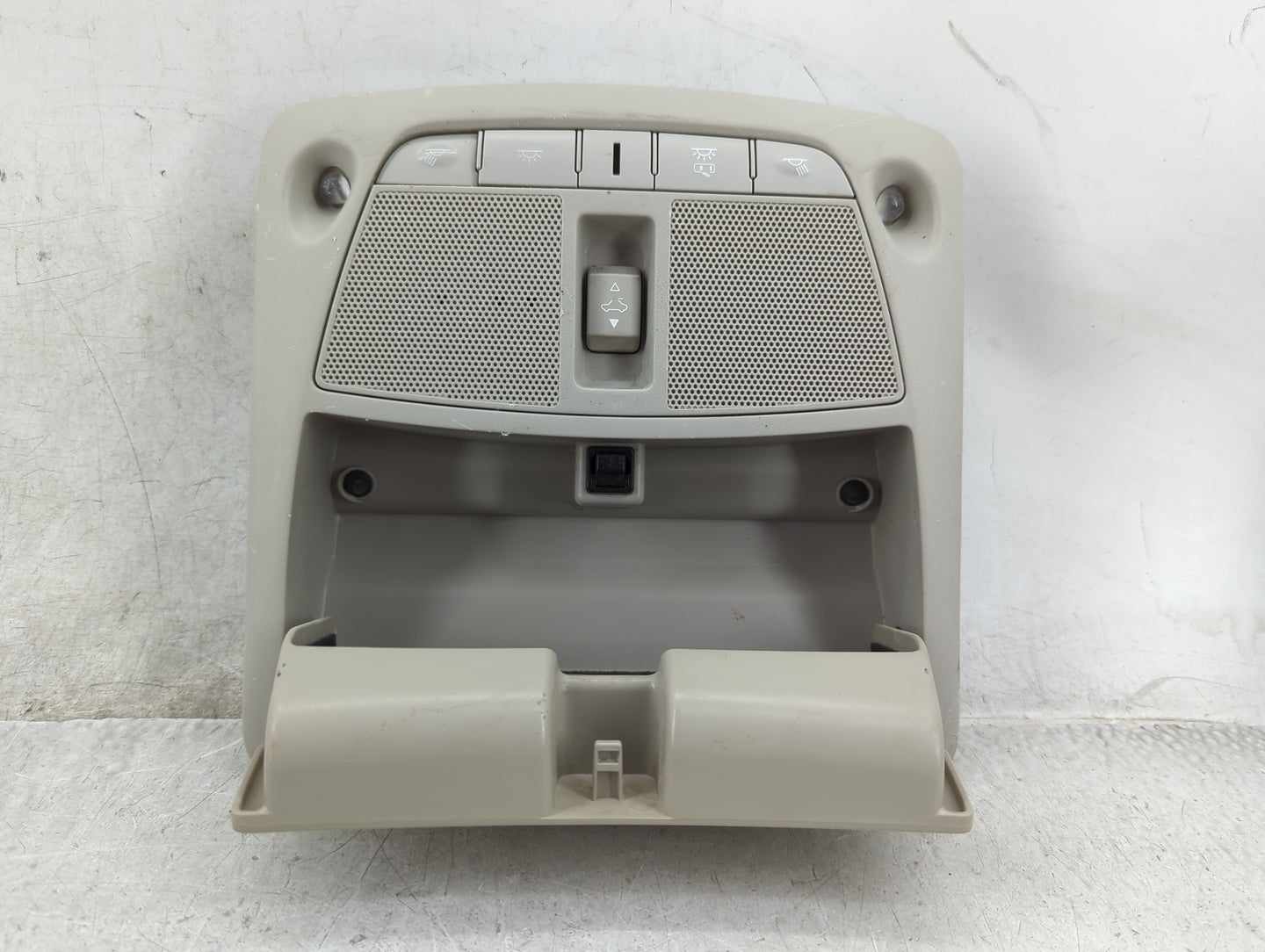 2015 Nissan Altima Overhead Roof Console - Oemusedautoparts1.com