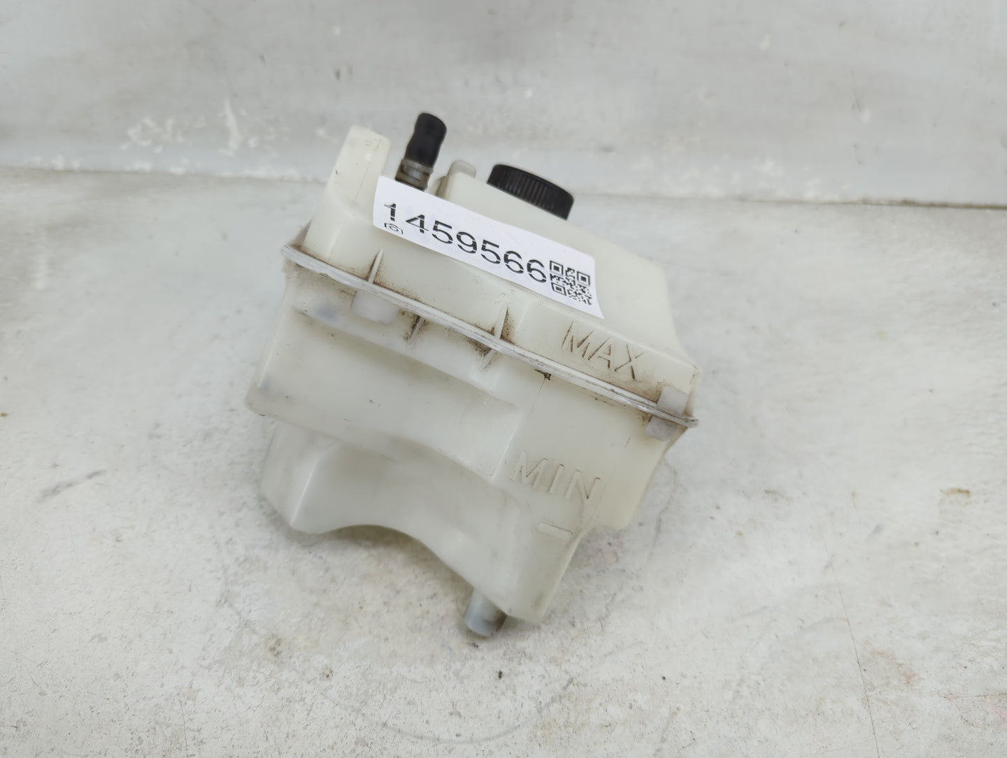 2013-2018 Nissan Altima Radiator Coolant Overflow Expansion Tank Bottle 1459566 - Oemusedautoparts1.com