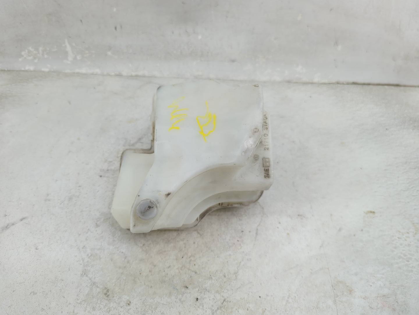 2013-2018 Nissan Altima Radiator Coolant Overflow Expansion Tank Bottle 1459566 - Oemusedautoparts1.com