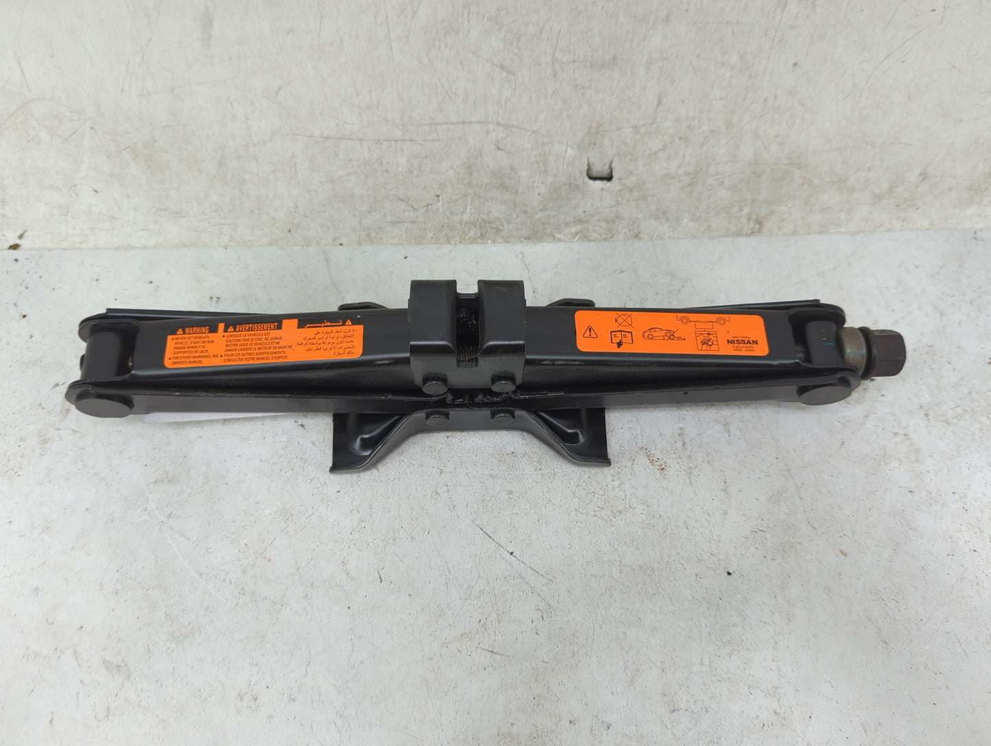 2015 Nissan Altima Spare Scissor Car Jack Black - Oemusedautoparts1.com