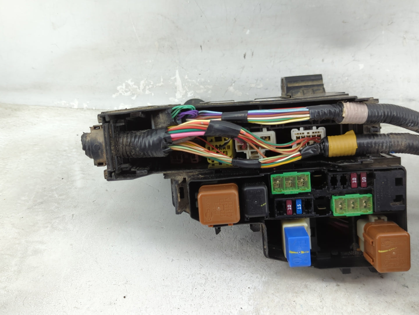 2015 Nissan Altima Fusebox Fuse Box Panel Relay Module Fits OEM Used Auto Parts - Oemusedautoparts1.com