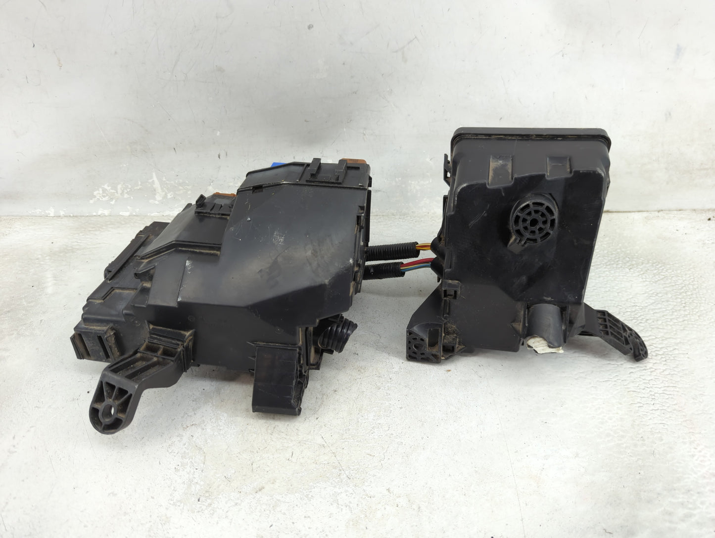 2015 Nissan Altima Fusebox Fuse Box Panel Relay Module Fits OEM Used Auto Parts - Oemusedautoparts1.com