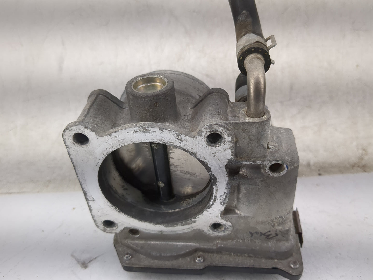 2013-2018 Nissan Altima Throttle Body P/N:3TA60-01 Fits Fits 2013 2014 2015 2016 2017 2018 2019 2020 OEM Used Auto Parts - O