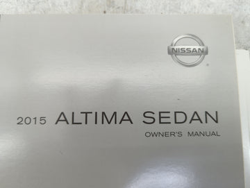 2015 Nissan Altima Owners Manual Book Guide P/N:OM15EA 0L33U4 LL15E NALLU4 OEM Used Auto Parts - Oemusedautoparts1.com