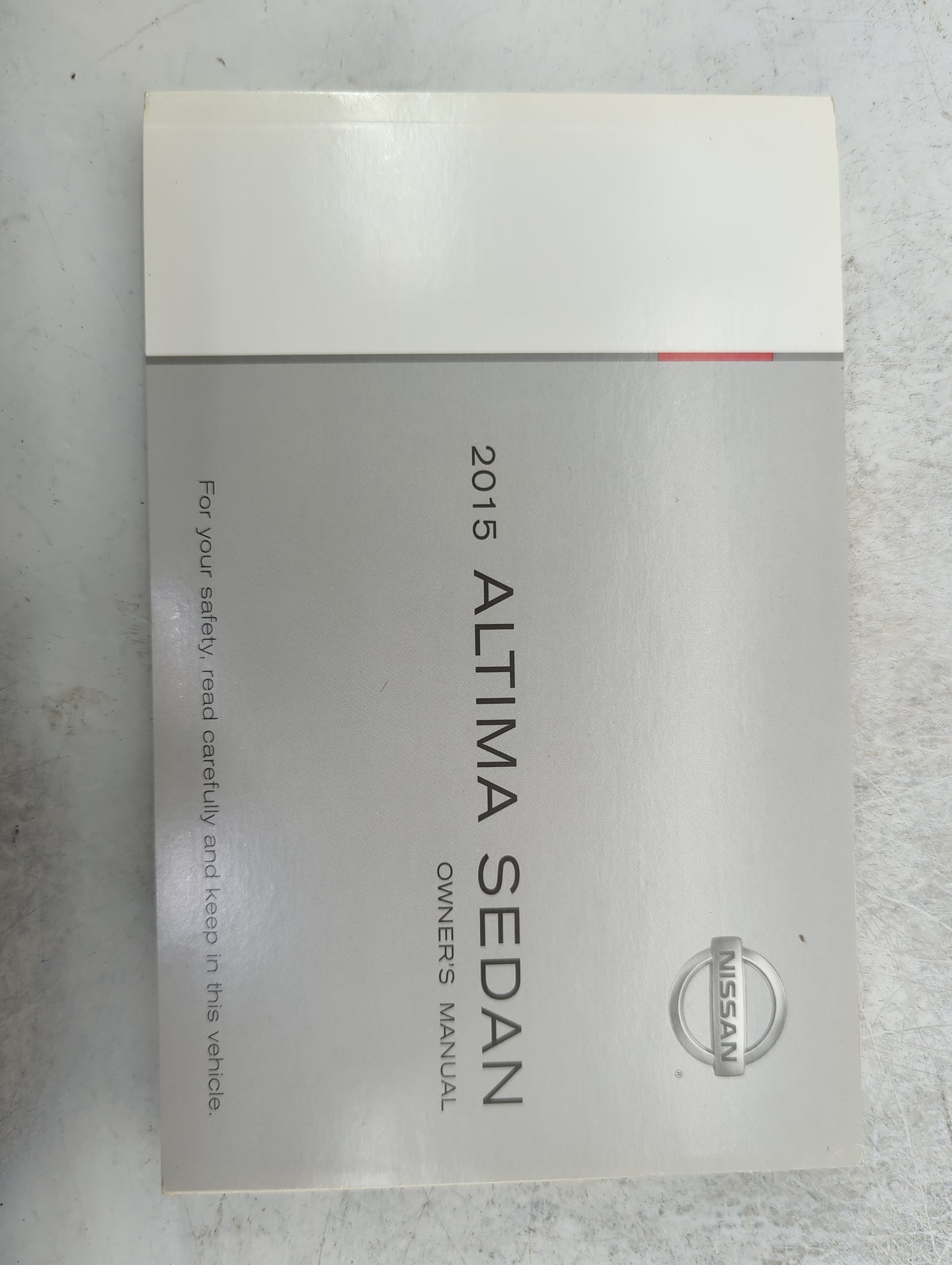 2015 Nissan Altima Owners Manual Book Guide P/N:OM15EA 0L33U4 LL15E NALLU4 OEM Used Auto Parts - Oemusedautoparts1.com