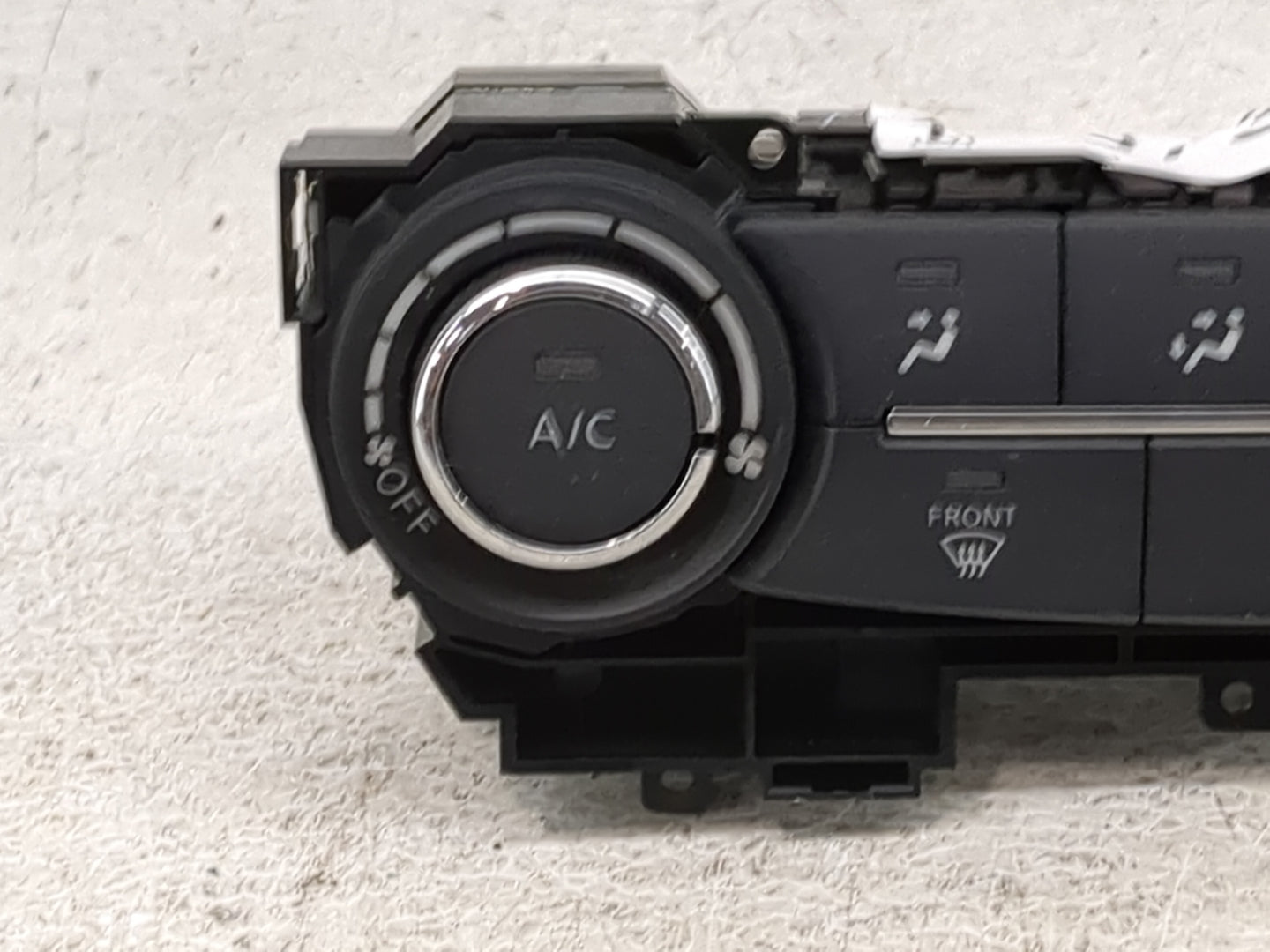 2013-2014 Nissan Altima Climate Control Module Temperature AC/Heater Replacement P/N:275103TA0A D4A392033TA0A Fits Fits 2013
