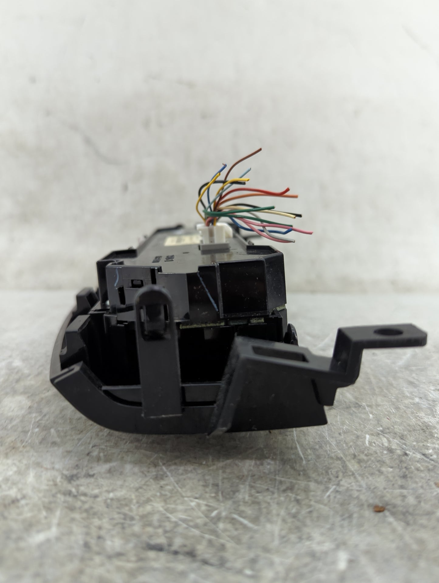 2015 Nissan Altima Climate Control Module Temperature AC/Heater Replacement P/N:275109HP0A Fits OEM Used Auto Parts - Oemuse