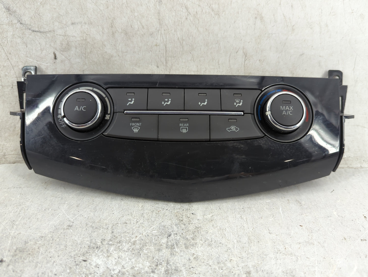 2015 Nissan Altima Climate Control Module Temperature AC/Heater Replacement P/N:275109HP0A F4Q15092 Fits OEM Used Auto Parts