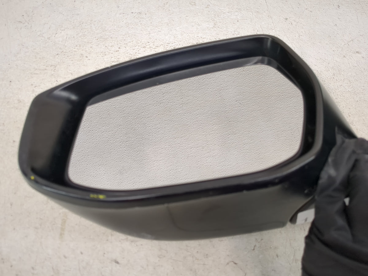 2015 Nissan Altima Driver Side View Mirror - Left Door Mirror OEM Used - Oemusedautoparts1.com