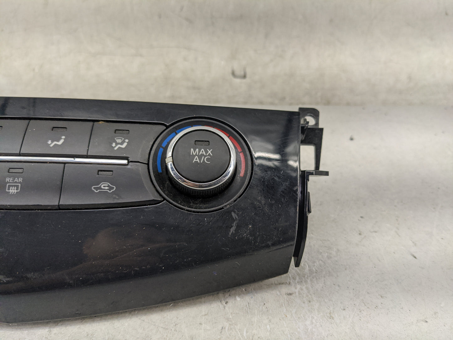 2015 Nissan Altima Climate Control Module Temperature AC/Heater Replacement Fits OEM Used Auto Parts - Oemusedautoparts1.com