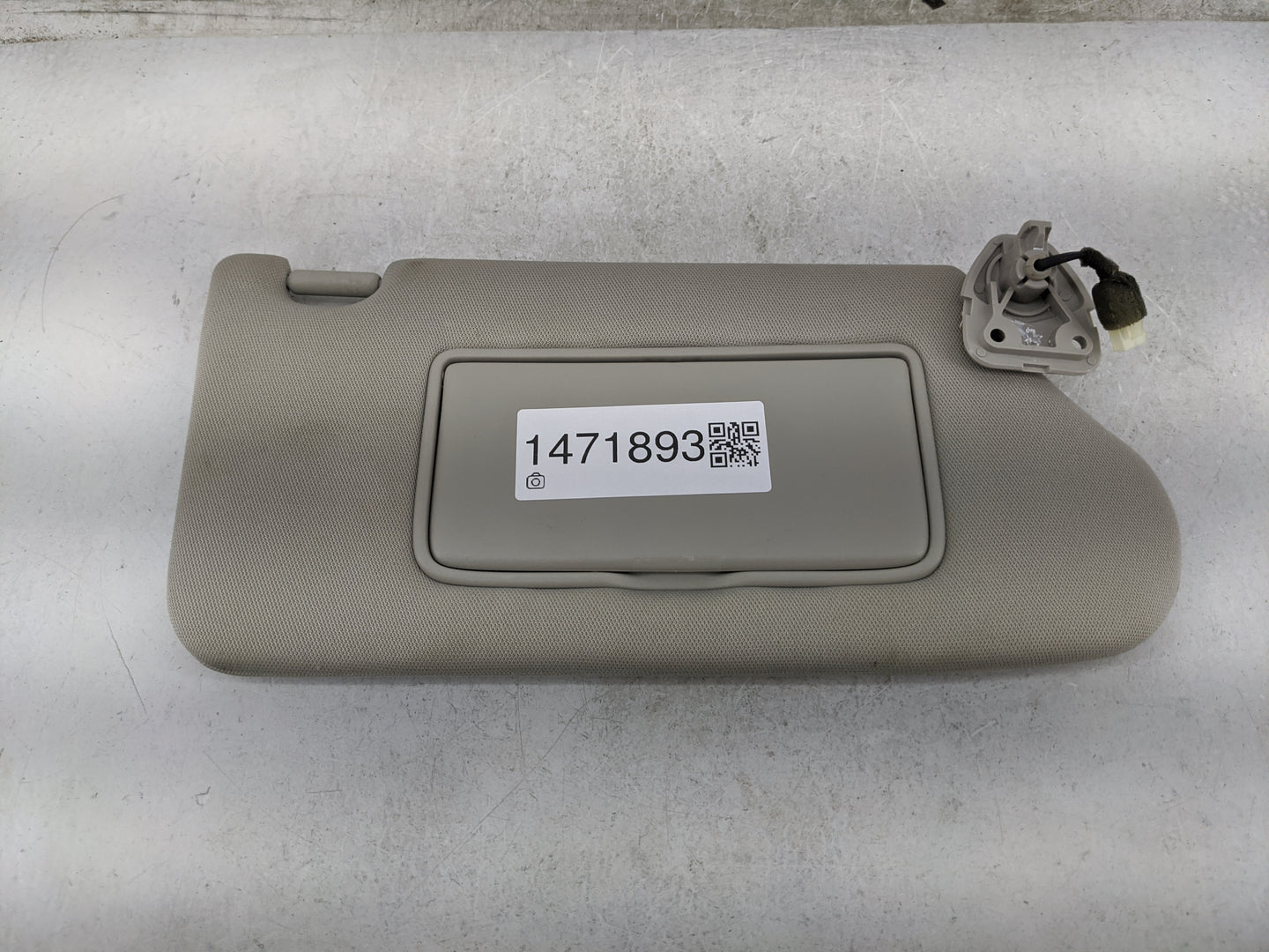 2013-2018 Nissan Altima Sun Visor Shade Replacement Passenger Right Mirror Fits Fits 2013 2014 2015 2016 2017 2018 OEM Used 