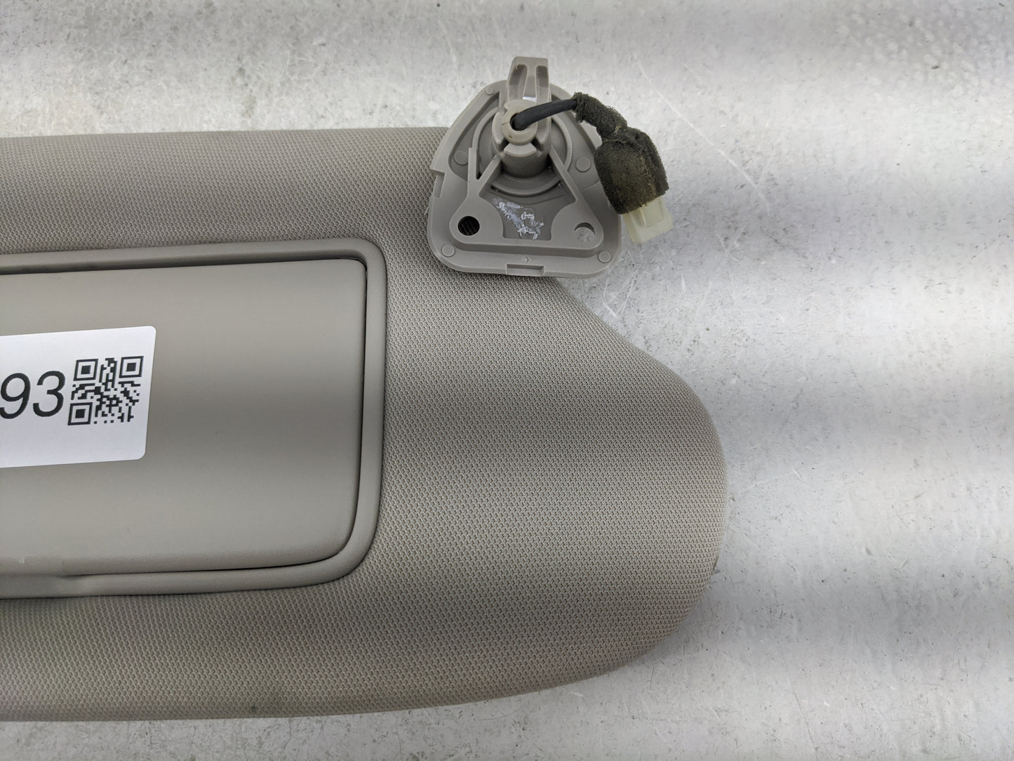 2013-2018 Nissan Altima Sun Visor Shade Replacement Passenger Right Mirror Fits Fits 2013 2014 2015 2016 2017 2018 OEM Used 