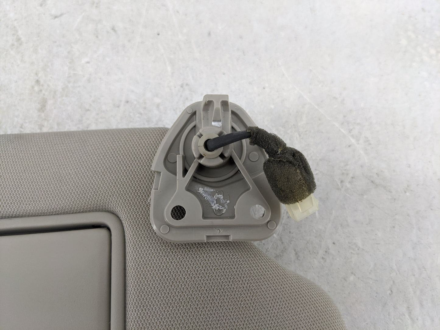 2013-2018 Nissan Altima Sun Visor Shade Replacement Passenger Right Mirror Fits Fits 2013 2014 2015 2016 2017 2018 OEM Used 