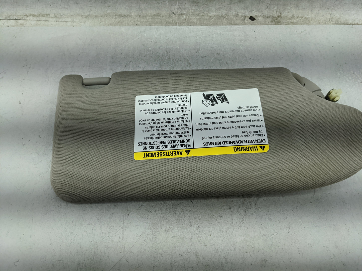 2013-2018 Nissan Altima Sun Visor Shade Replacement Driver Left Mirror Fits Fits 2013 2014 2015 2016 2017 2018 OEM Used Auto