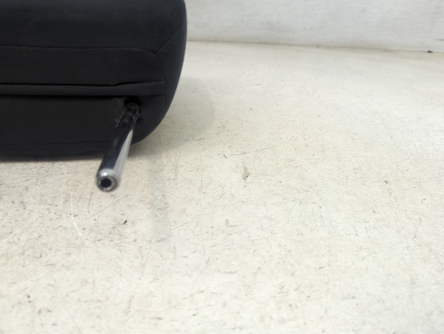 2015 Nissan Altima Headrest Head Rest Front Driver Passenger Seat Fits OEM Used Auto Parts - Oemusedautoparts1.com