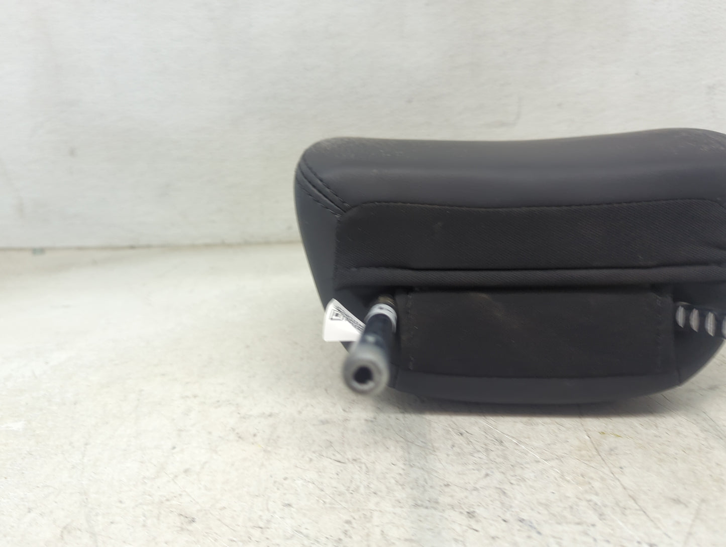 2015 Nissan Altima Headrest Head Rest Front Driver Passenger Seat Fits OEM Used Auto Parts - Oemusedautoparts1.com